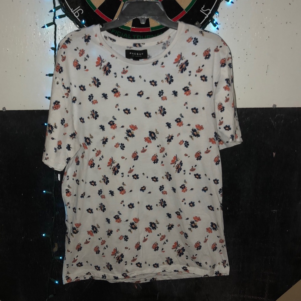 Pacsun floral T shirt